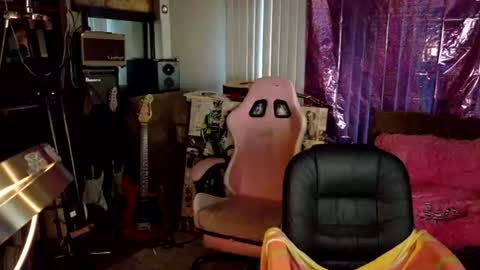 Charli online show from July 16, 11:37 pm