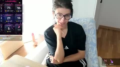charlieangella online show from June 23, 8:59 am