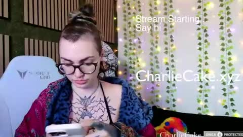 Charlie Cake online show from July 12, 8:37 pm