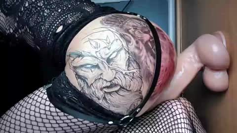 Charlie Throat online show from May 11, 3:09 am