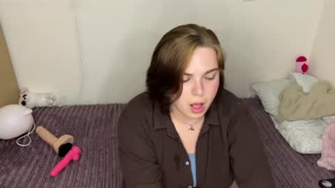 charlinbraun online show from August 9, 9:16 pm