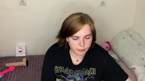 charlinbraun online show from August 11, 9:17 pm