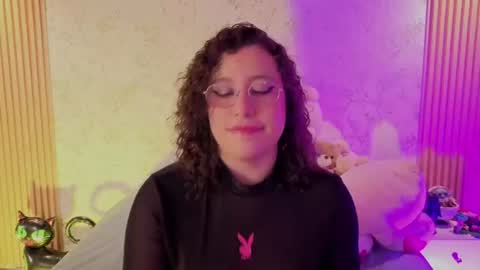 You honey online show from August 6, 5:56 pm