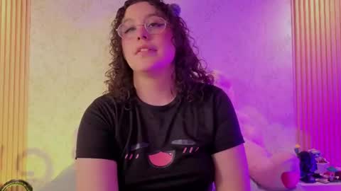 You honey online show from August 11, 6:10 pm