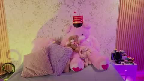 You honey online show from August 12, 11:23 am
