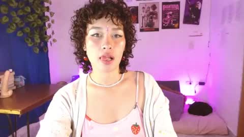 charlotte_morh_ online show from August 11, 4:14 am