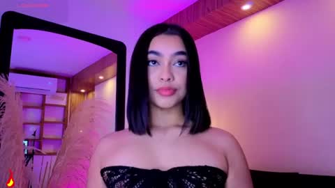 Charlote online show from August 17, 3:33 am