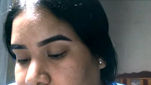 charlottequeen_21 online show from July 2, 1:28 am