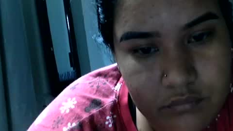 charlottequeen_21 online show from July 4, 1:35 pm