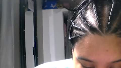 charlottequeen_21 online show from July 25, 2:54 pm