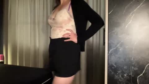 CharlotteXGold online show from June 14, 5:32 pm