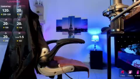 charly online show from July 29, 5:09 pm