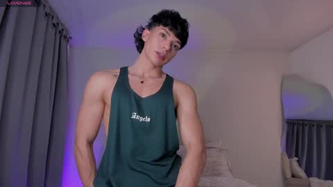 charly online show from May 31, 3:41 am