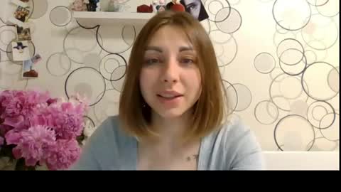 charming__chick online show from June 7, 6:35 pm
