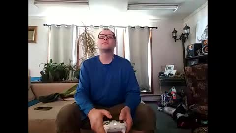 charmingatom online show from March 29, 4:59 pm