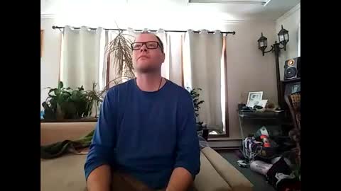 charmingatom online show from March 29, 7:11 pm