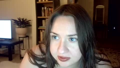 Charming Venus online show from July 6, 8:28 am
