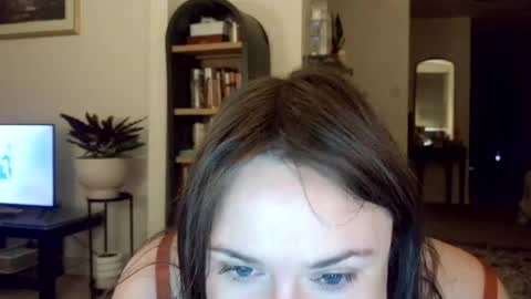 Charming Venus online show from July 8, 6:39 am