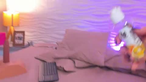 Charon  Stom online show from August 11, 8:00 pm