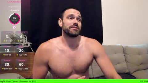 Onlyfanschasingfit Instagram the arguer Twitter chasingfitOF online show from August 7, 9:37 pm