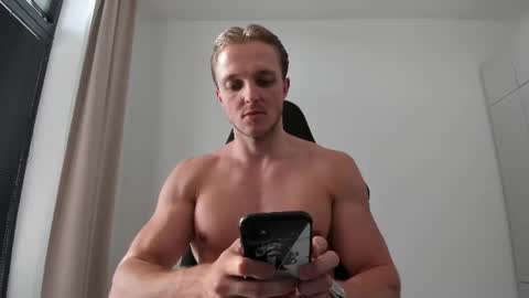 Chase Reed online show from September 4, 2:43 pm