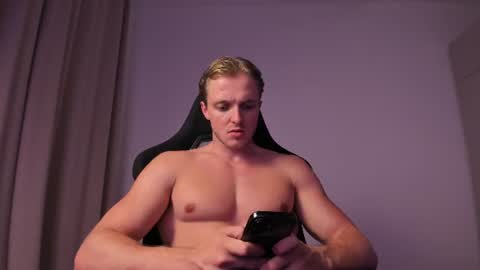 Chase Reed online show from September 9, 9:49 pm