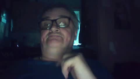 chatboxlee online show from July 4, 8:00 pm