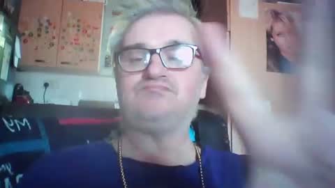 chatboxlee online show from July 20, 12:52 pm