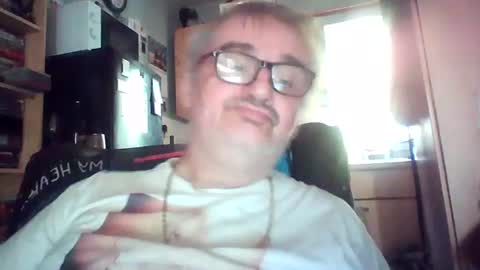 chatboxlee online show from August 2, 6:37 pm