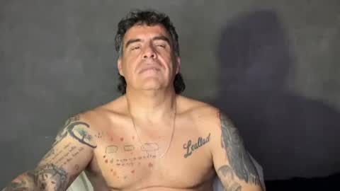 chato012 online show from August 3, 1:01 am