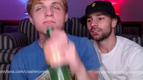 Crash Monroe online show from August 20, 3:01 am