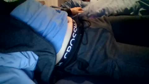 chavbulge online show from August 3, 9:00 pm