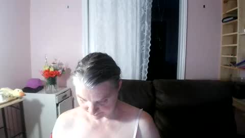 chealsiek online show from August 7, 11:38 pm