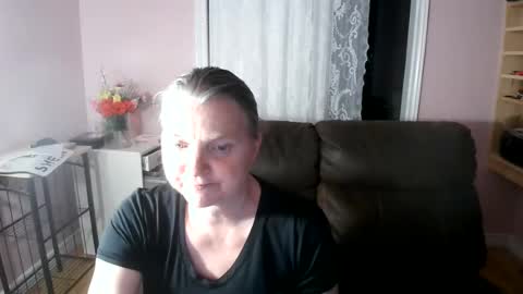 chealsiek online show from August 13, 1:19 am