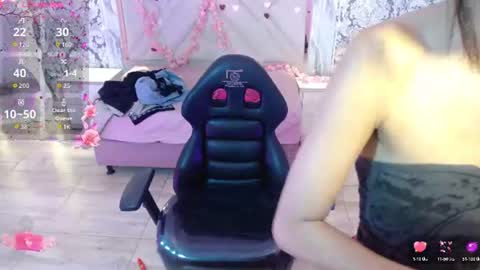 CHERRY  online show from August 6, 6:40 pm