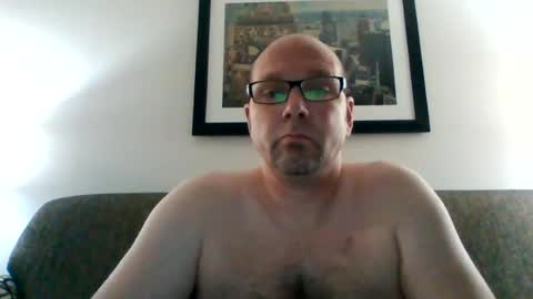 Cheeseball7 online show from August 18, 1:44 am