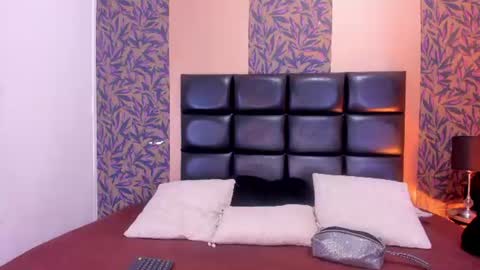   online show from July 12, 3:57 am