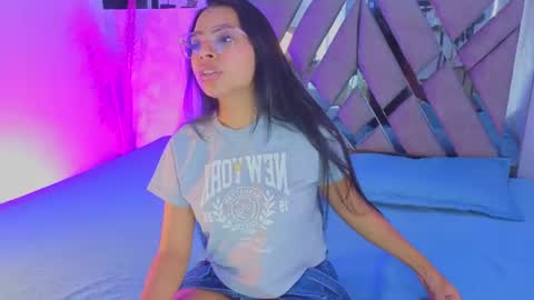   online show from July 20, 3:53 am