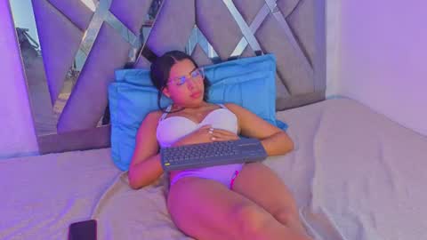   online show from July 24, 2:47 am