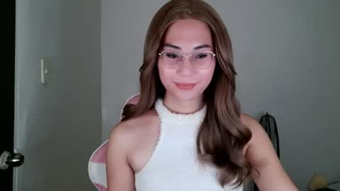 chelly4u69 online show from July 12, 1:12 am