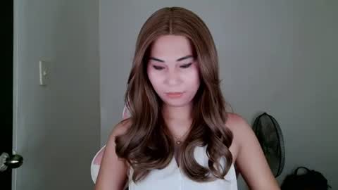 chelly4u69 online show from July 23, 1:08 am