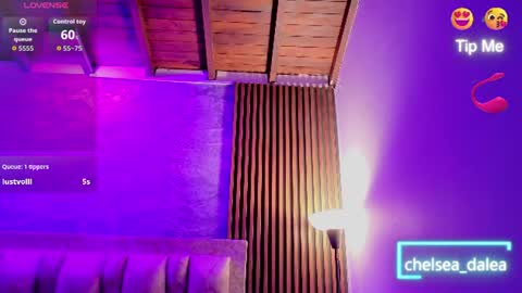 chelsea_dalea online show from August 7, 3:17 am