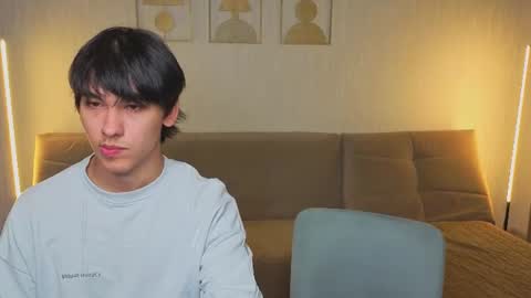 RYAN online show from August 12, 3:47 pm