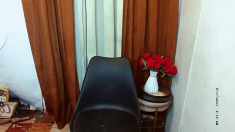 chena_all online show from August 11, 12:51 pm