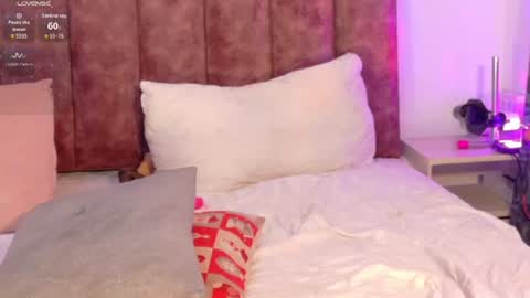   online show from August 4, 3:25 am