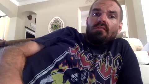 cherokeebatman88 online show from April 12, 5:26 pm