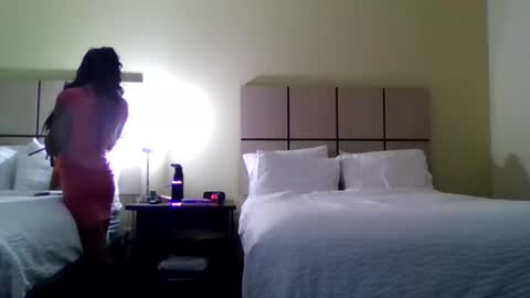 KeyFansHere online show from February 25, 12:58 pm
