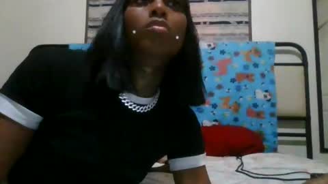 KeyFansHere online show from August 17, 3:17 pm