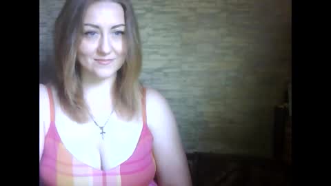 cherry04383 online show from May 29, 3:31 am