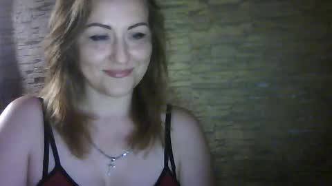 cherry04383 online show from July 1, 2:34 am
